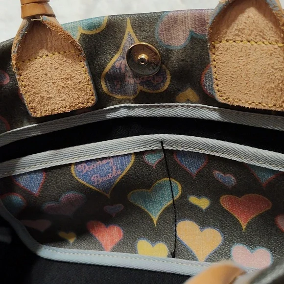 Authentic Vintage Dooney & Bourke Leather Bag Multicolored Hearts Tassels Charm - Picture 8 of 12